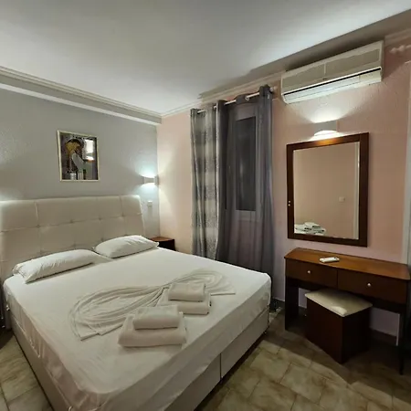 Corfu Апартаменты Глифада