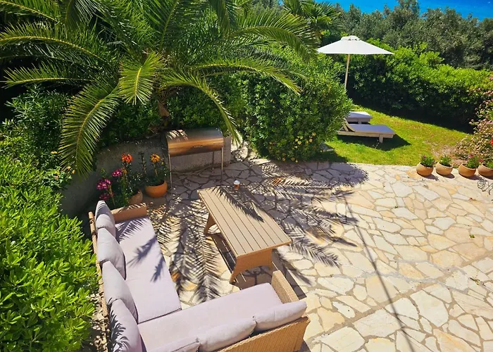 Corfu アパート グリファダ